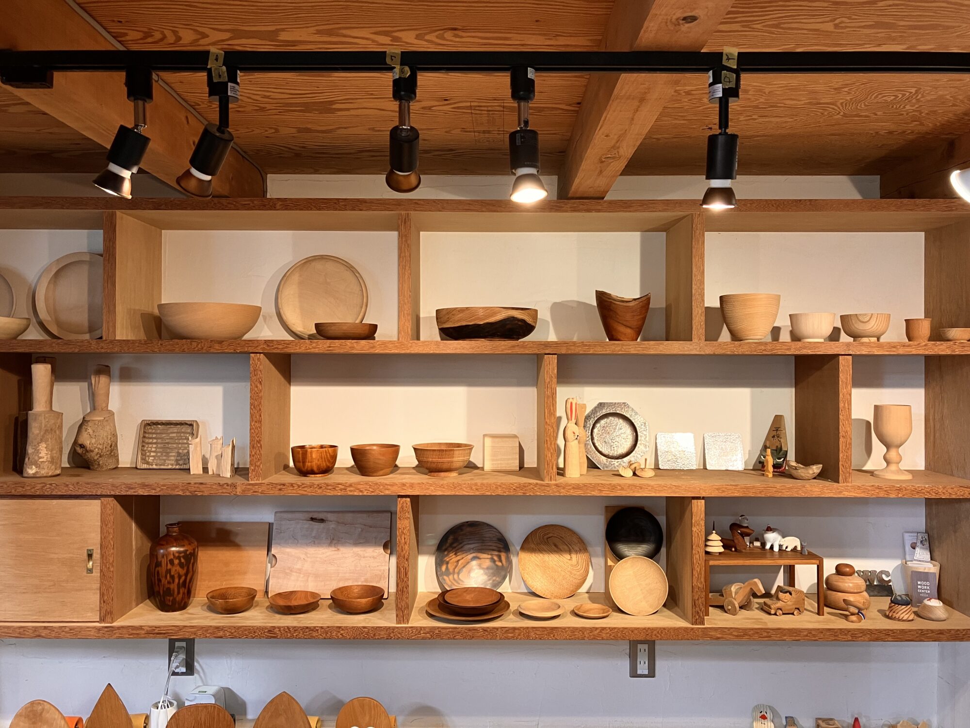 ついに店長の個展！？